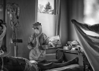 Inside a Polish Covid Ward, a Photojournalist is Moved by Compassion