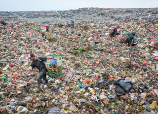 Plastics Crisis Intrudes on Paradise