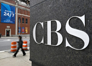‘60 Minutes’ Veterans Come to the Program’s Defense