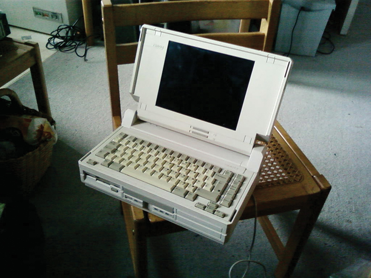 The Compaq SLT 386s/20 laptop was released in 1990