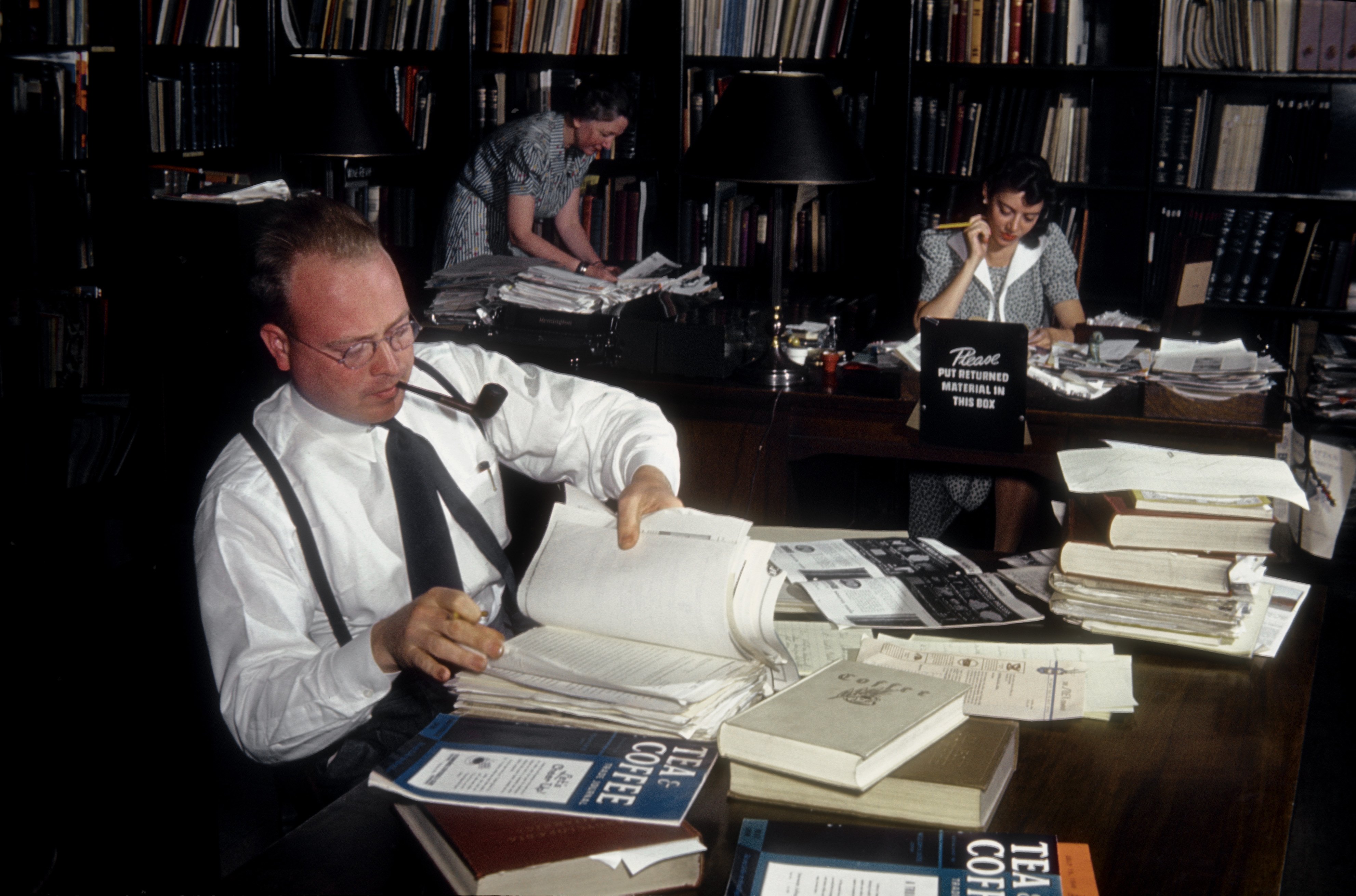 A Madison Avenue advertising executive works on a project circa 1950