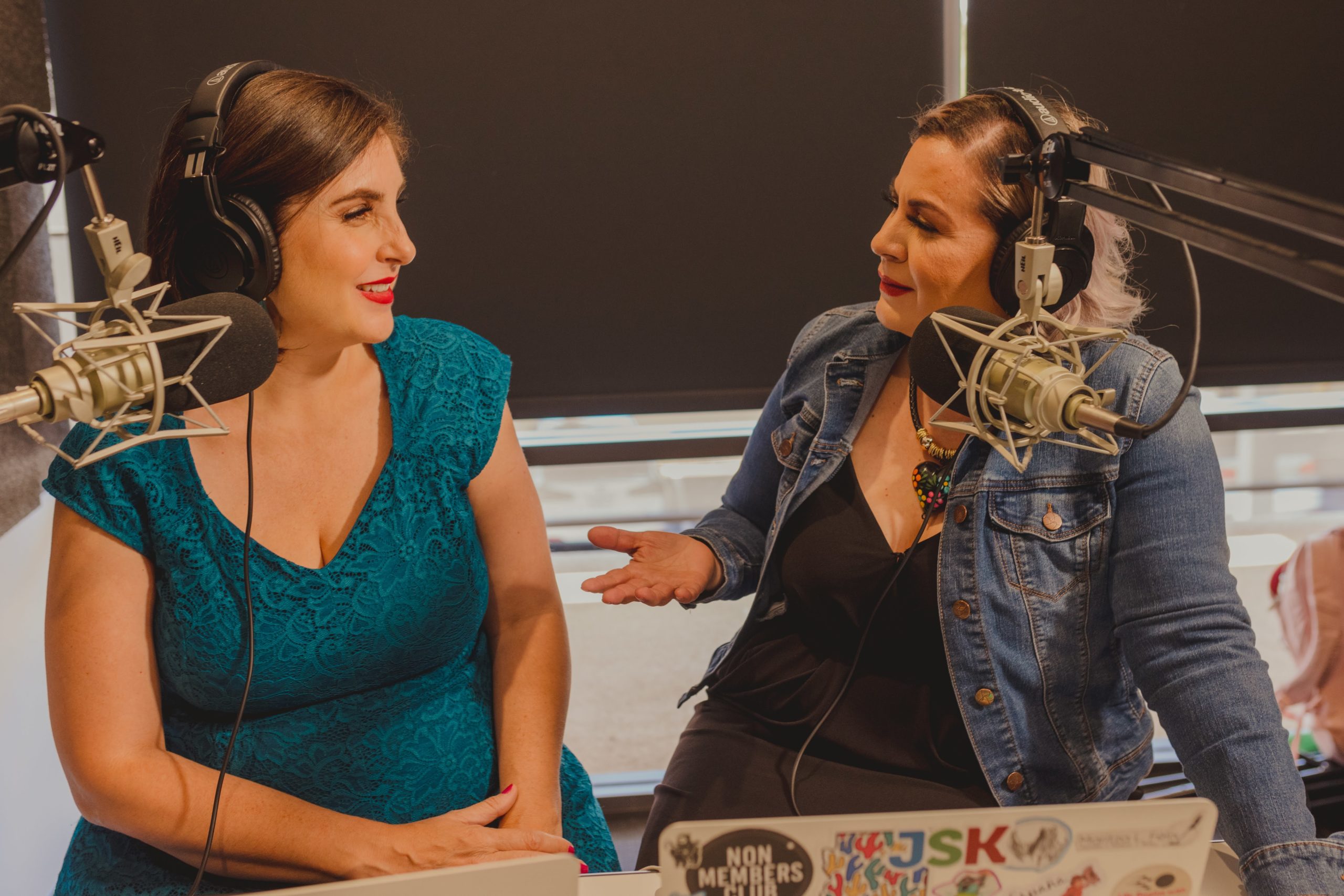 Valeria Fernandez (left) and Maritza L. Felix’s podcast seeks to reach across the digital divide